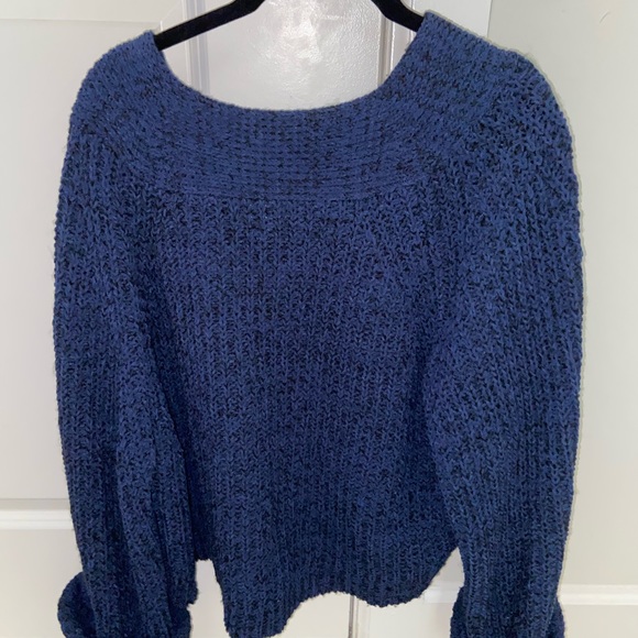 Blue cropped sweater - Picture 2 of 3